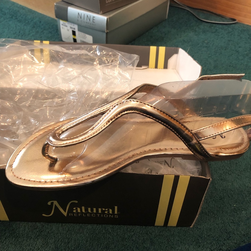 Sandals size 10 never worn